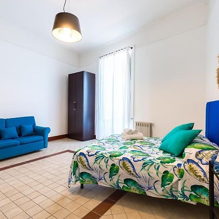 Lopez 20 A Big Family Apartment By Napoliapartments Exterior photo
