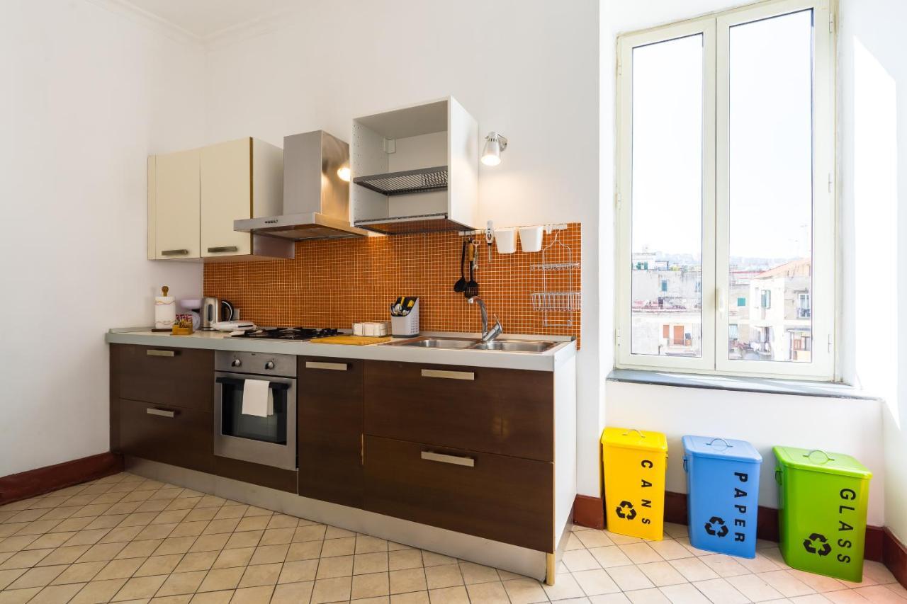 Lopez 20 A Big Family Apartment By Napoliapartments Exterior photo
