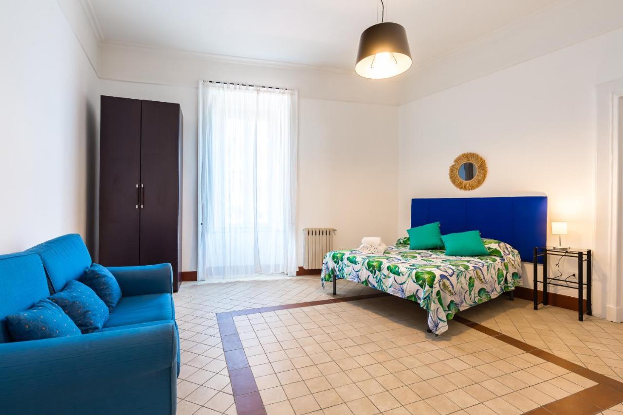 Lopez 20 A Big Family Apartment By Napoliapartments Exterior photo